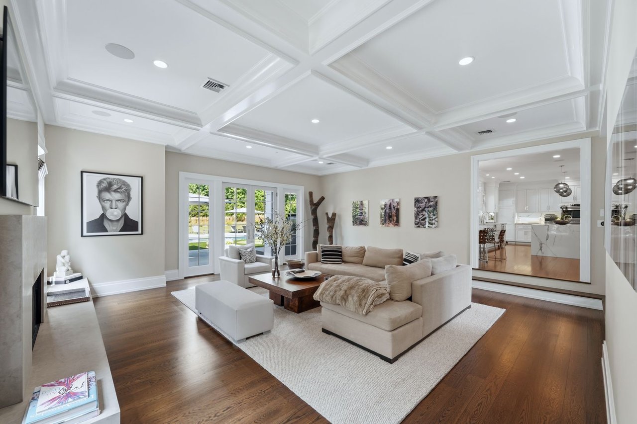 221 Churchill Rd