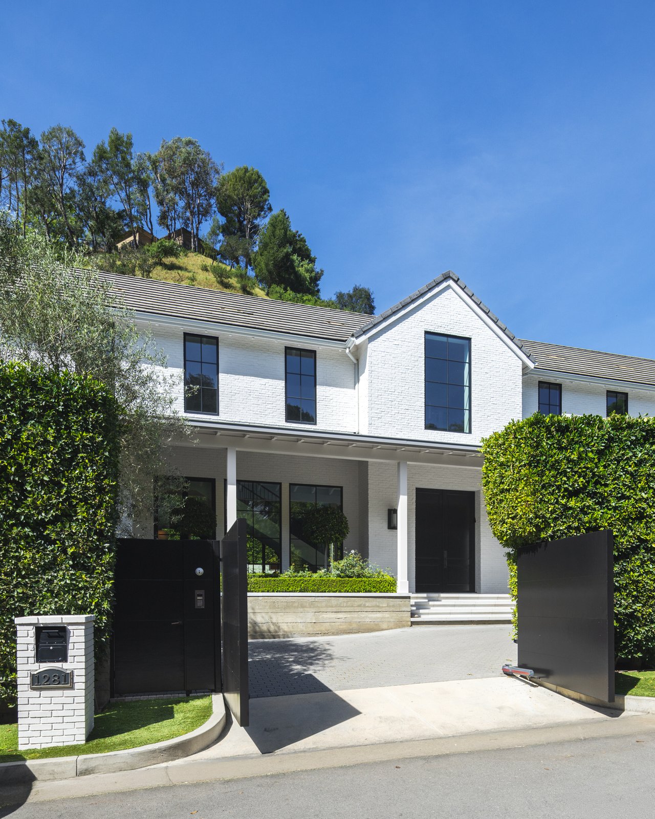 1281 Stone Canyon Rd