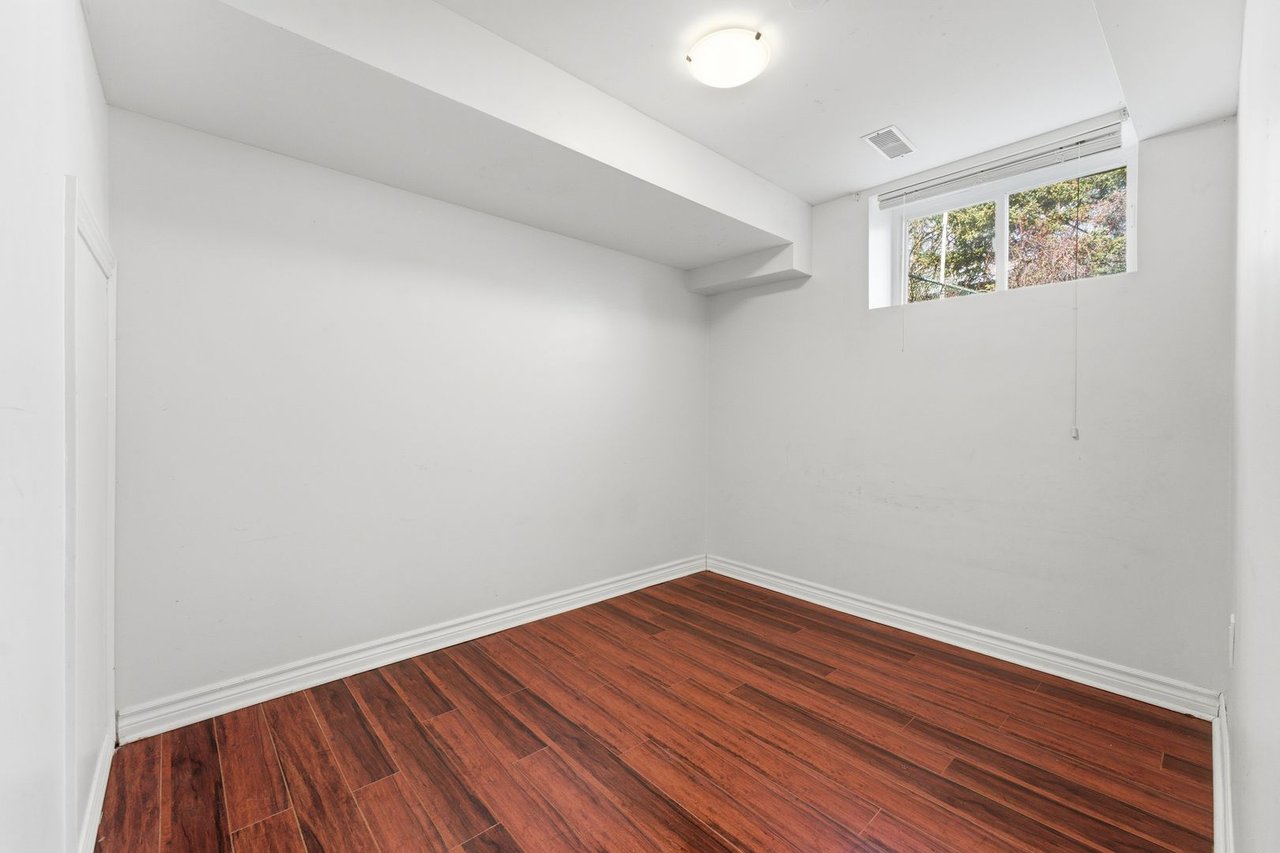 2362 Greenbank Tr