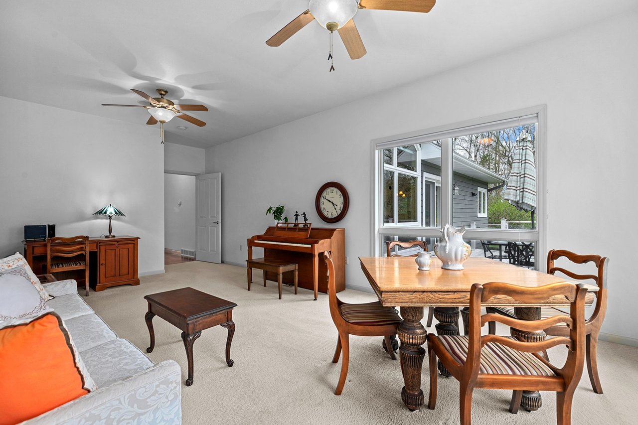 N4725 N Lakeshore Drive