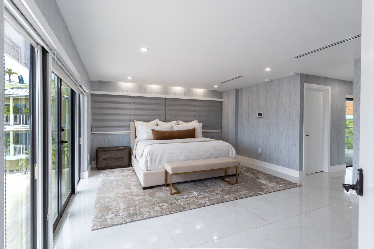 5601 N ocean
