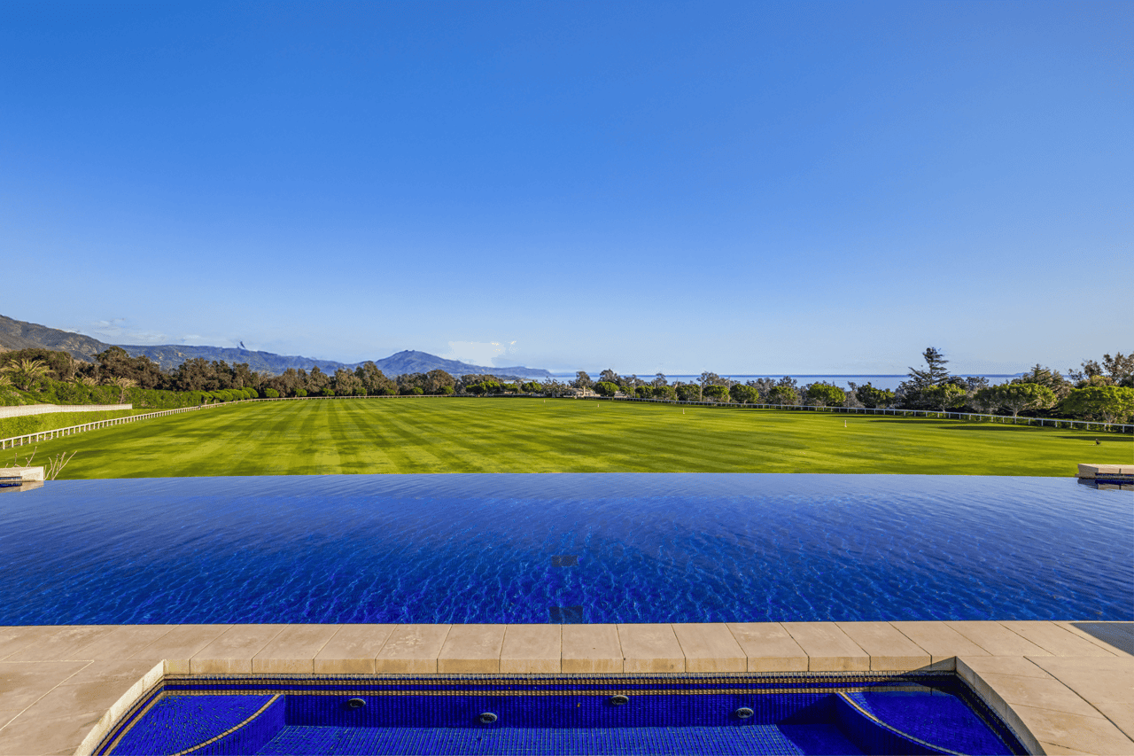 120 Montecito Ranch Ln