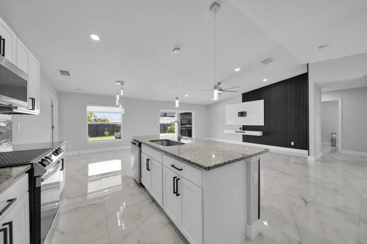 The Modern Flex Residence 