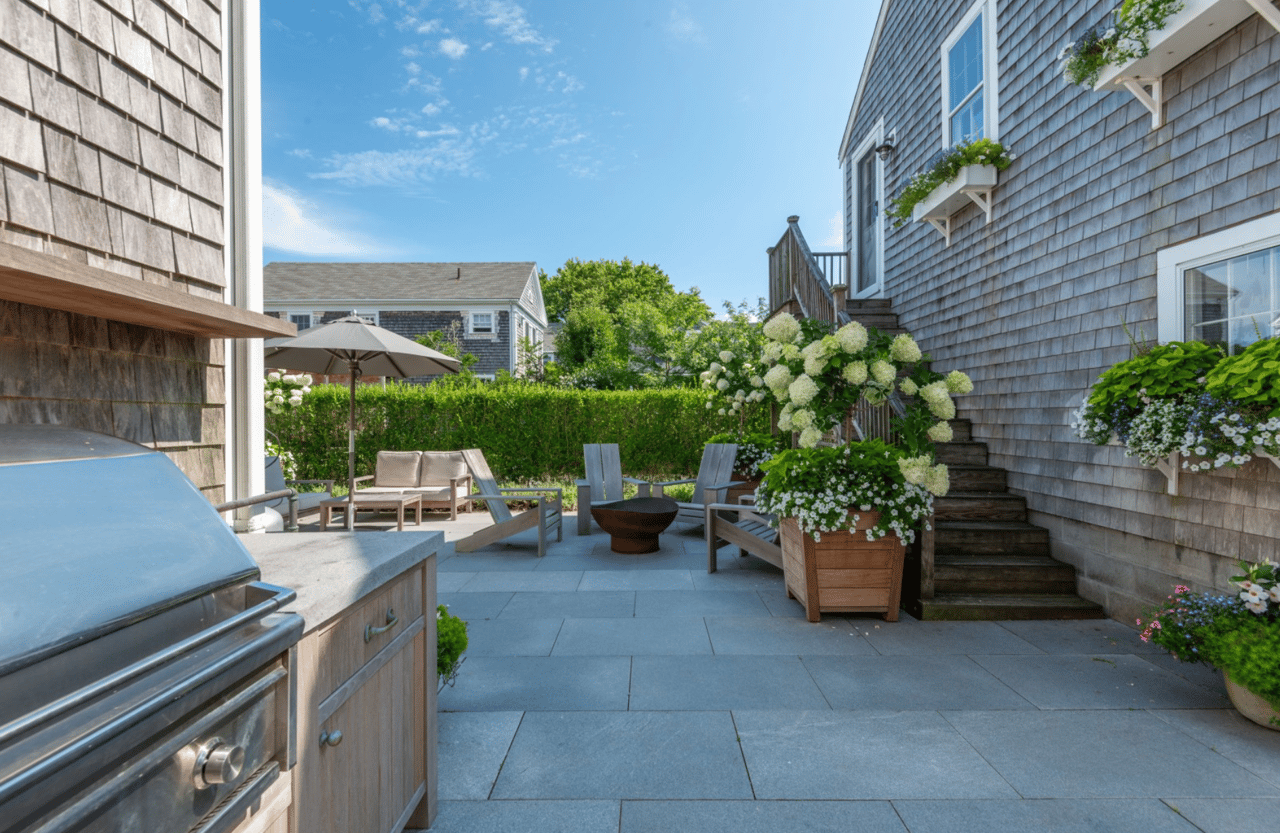 3 North Beach Street