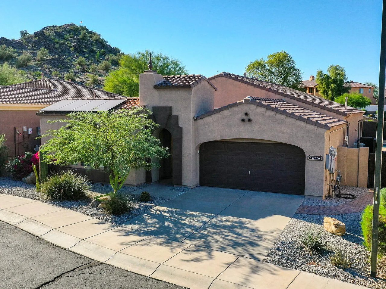 18226 W DESERT WILLOW Drive