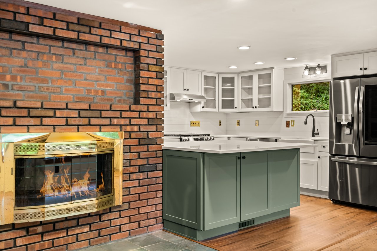 158 Buffalo Hollow Rd