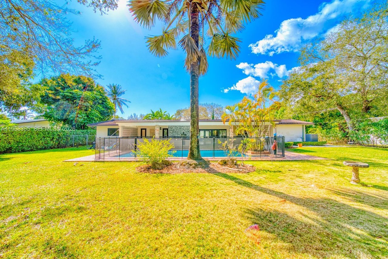 8245-sw-149-drive-palmetto-bay-fl-home-for-sale-pool