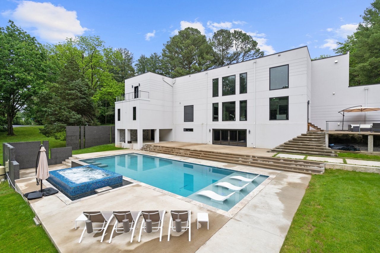 9100 Mill Pond Valley Dr