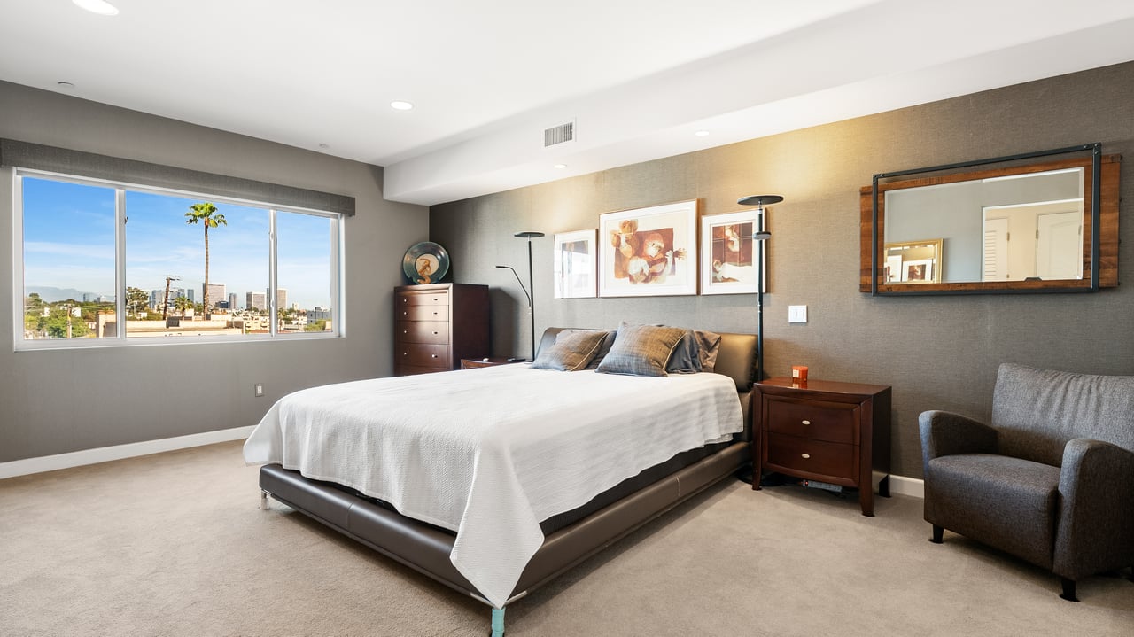 12026 Rhode Island Ave Unit: PH1