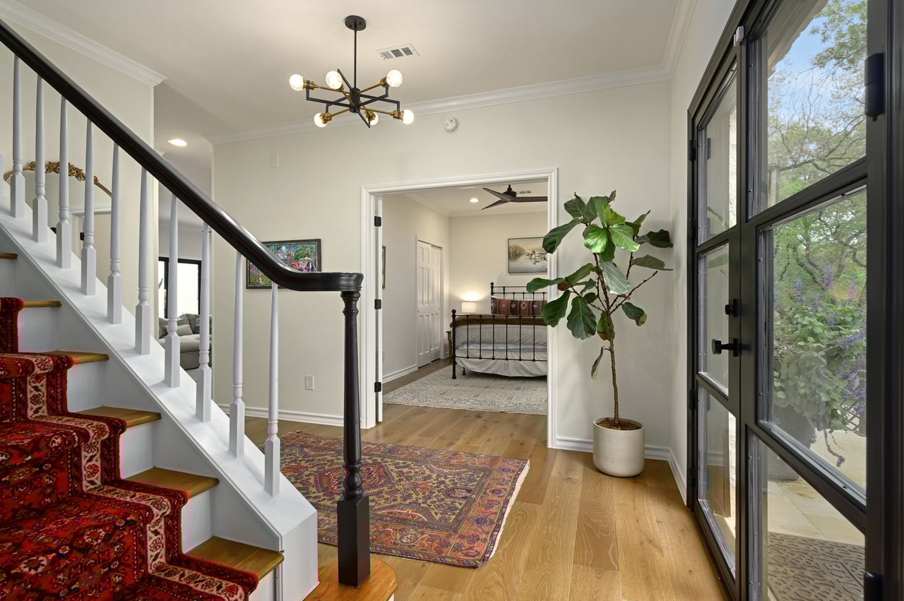 302 Wallis Drive