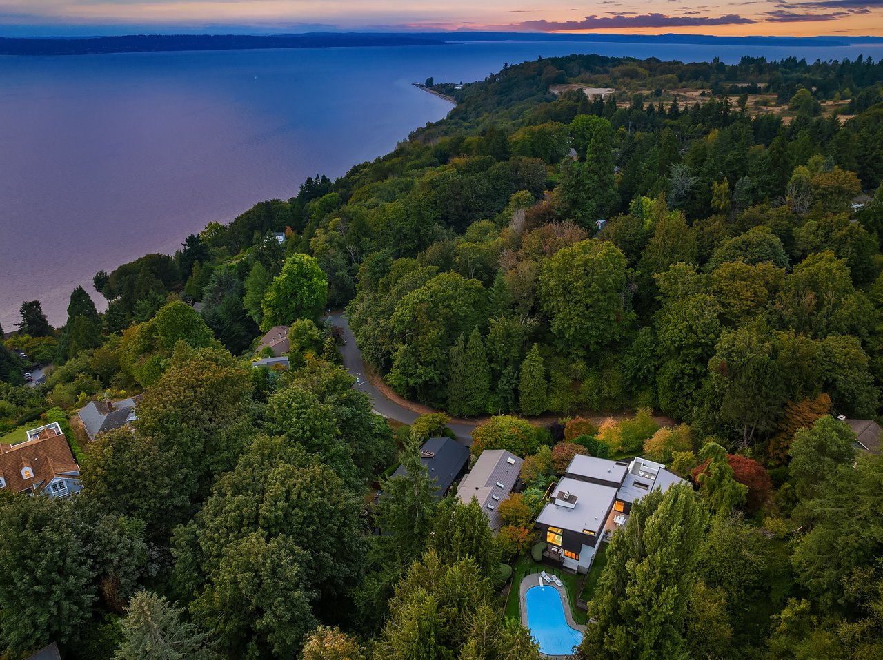 4343 W McLaren Street