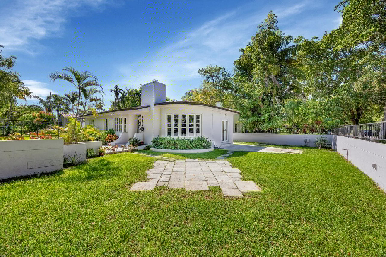 Art Deco Gem in Coral Gables