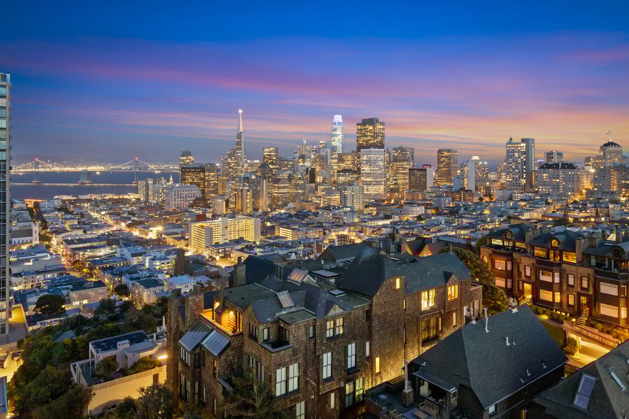 Contemporary Design and Iconic Views at The Summit