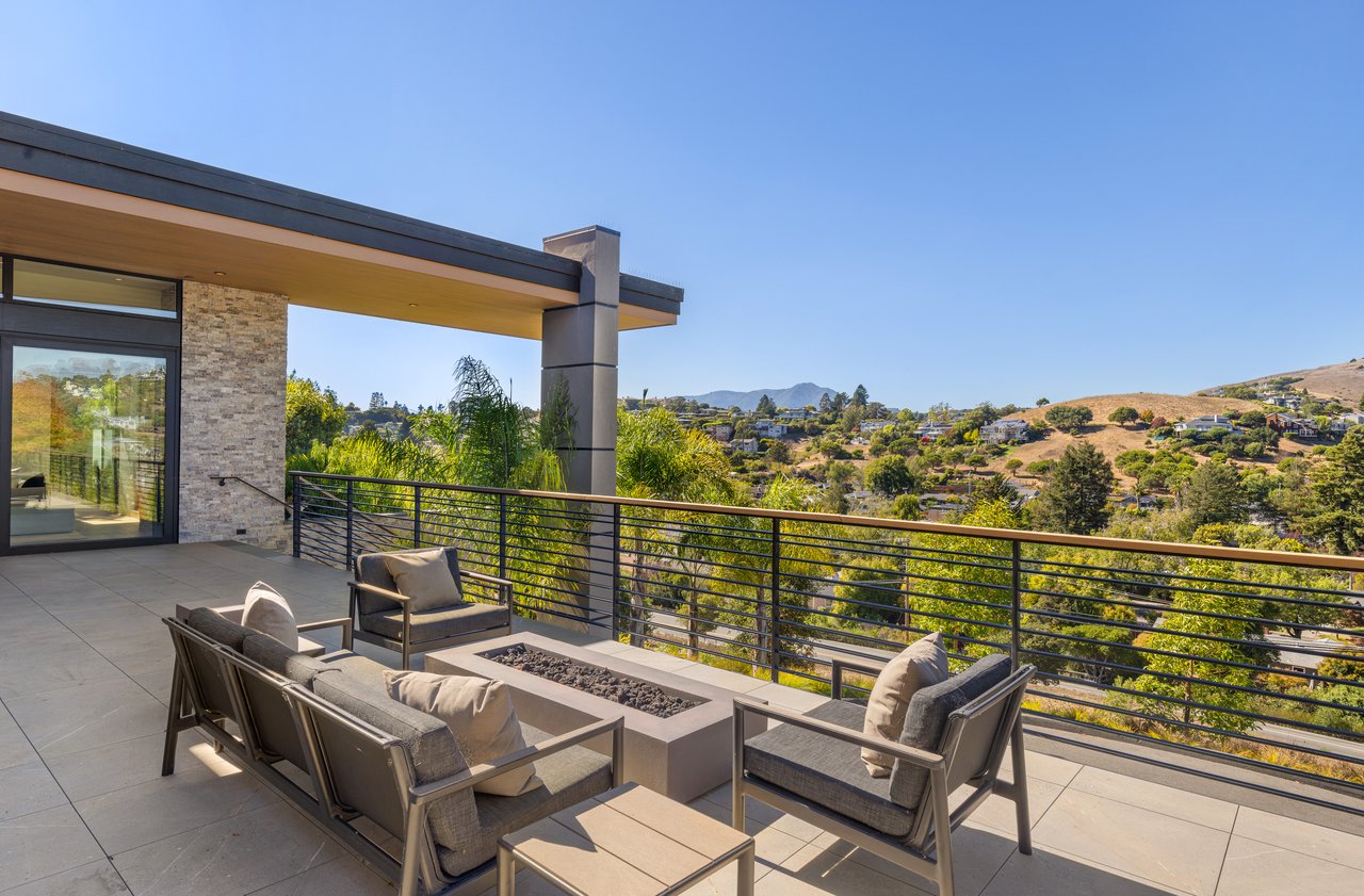 Modern Luxury - Completed in 2020