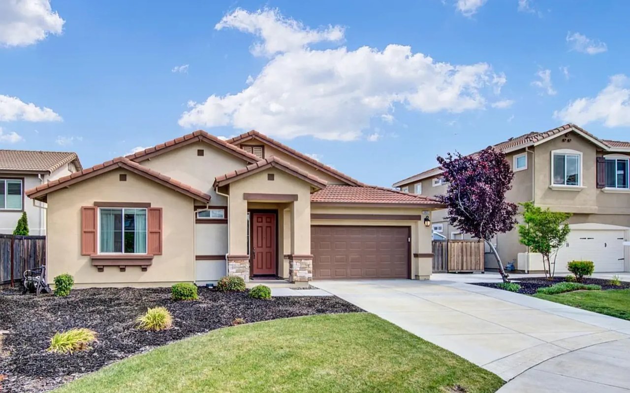 2031 Aster Ct