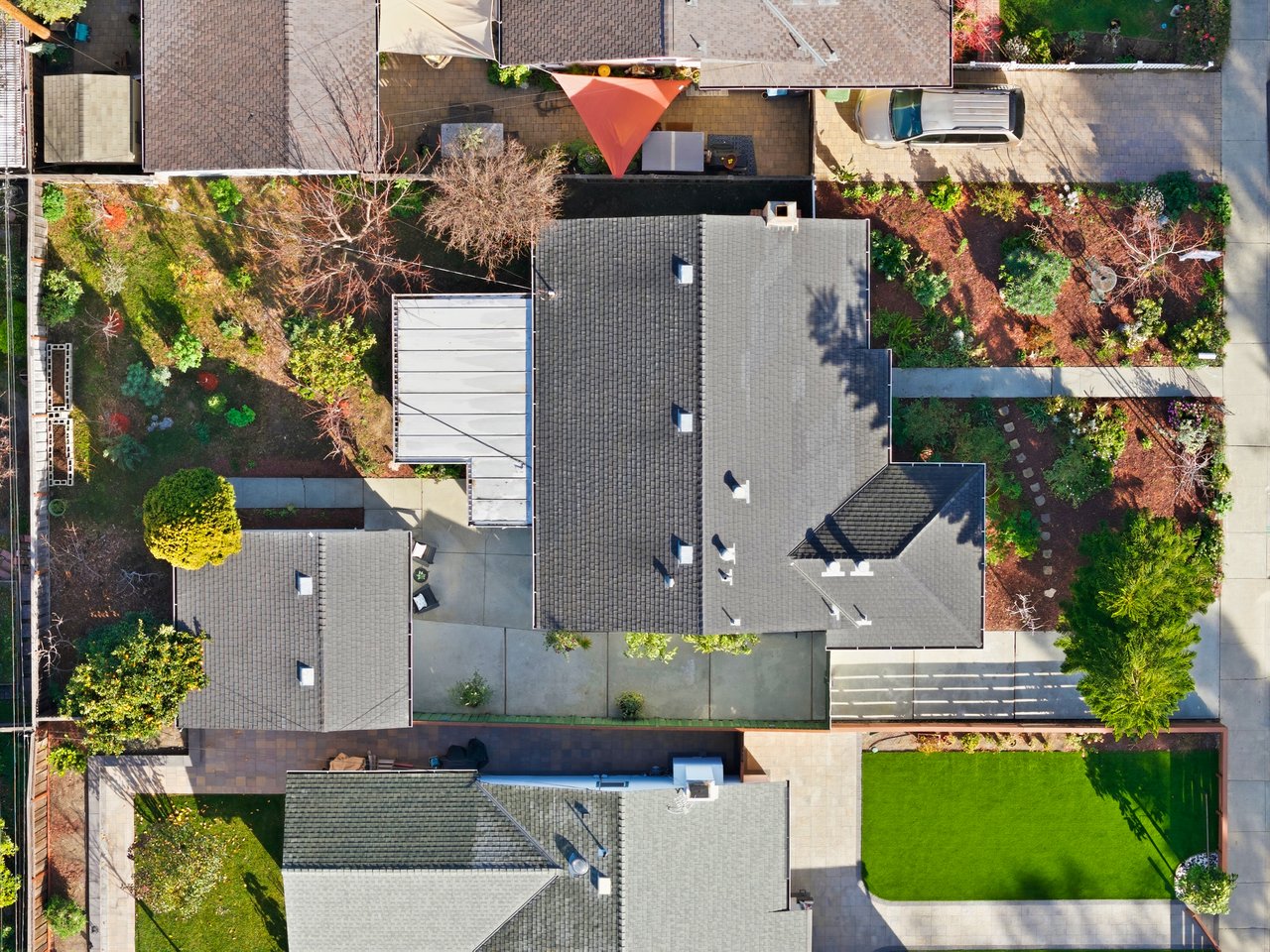 946 Los Padres Boulevard