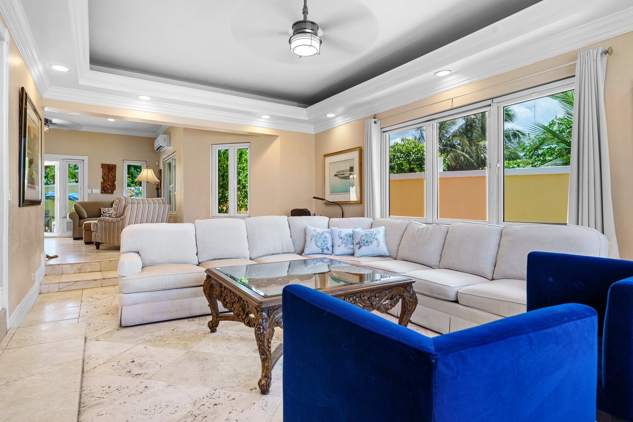 VILLA SUNDANCE