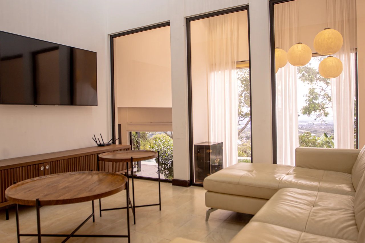 Dual Luxury Homes Estate, Heredia