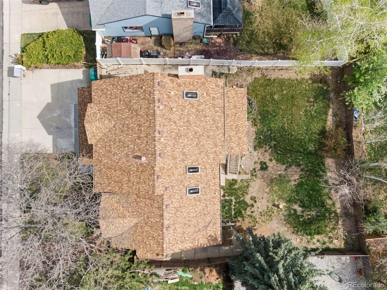 9911 Perry Ct