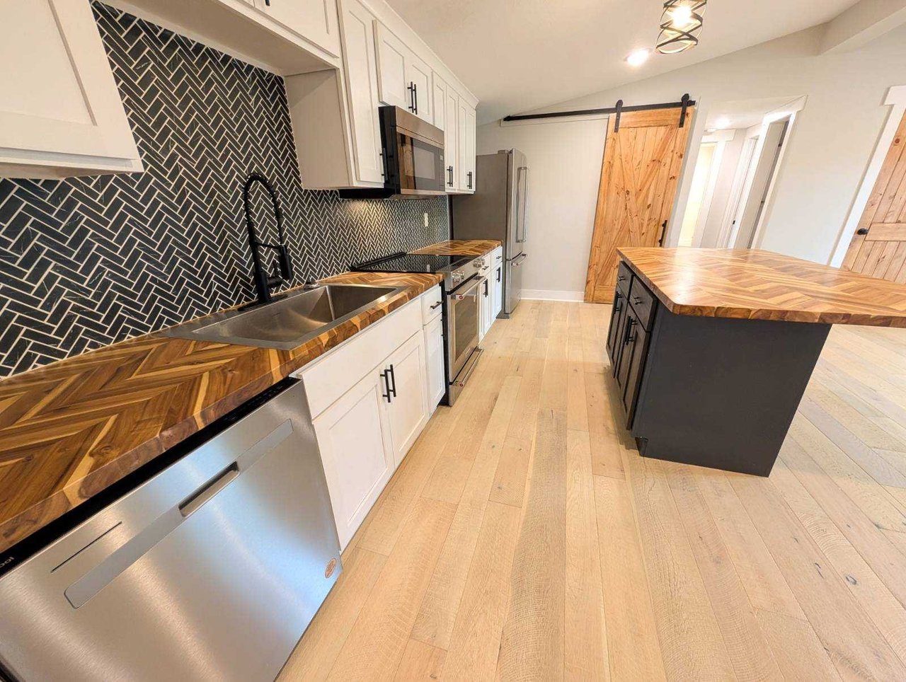 3090 Pilgrims Rest Rd