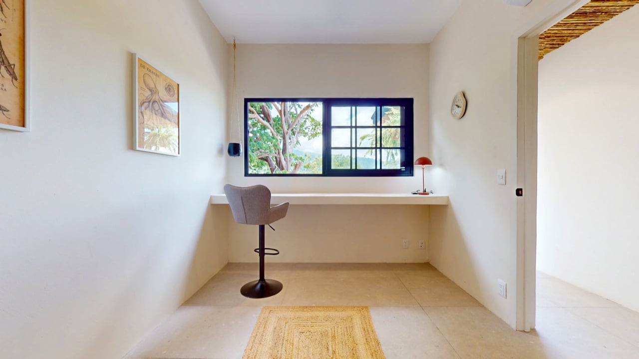 New Modern Ojochal Home with Pool, Office & Mountain Views 24/7 Security