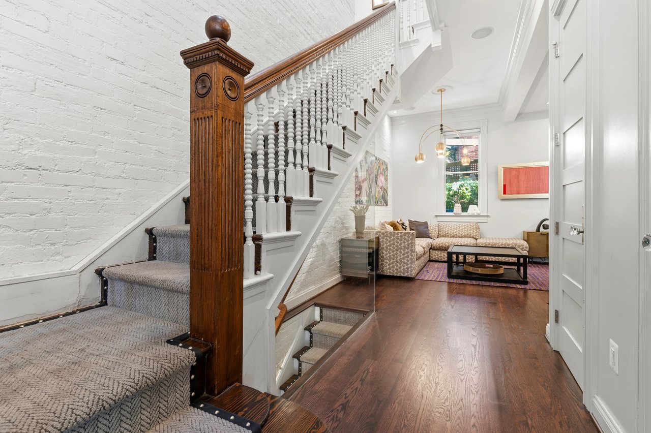 Luxury Dupont Circle Rental Listing