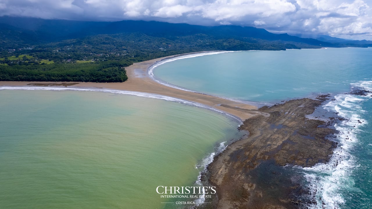 VILLA MAREN | ELEVATED LIVING IN UVITA | DOMINICAL 