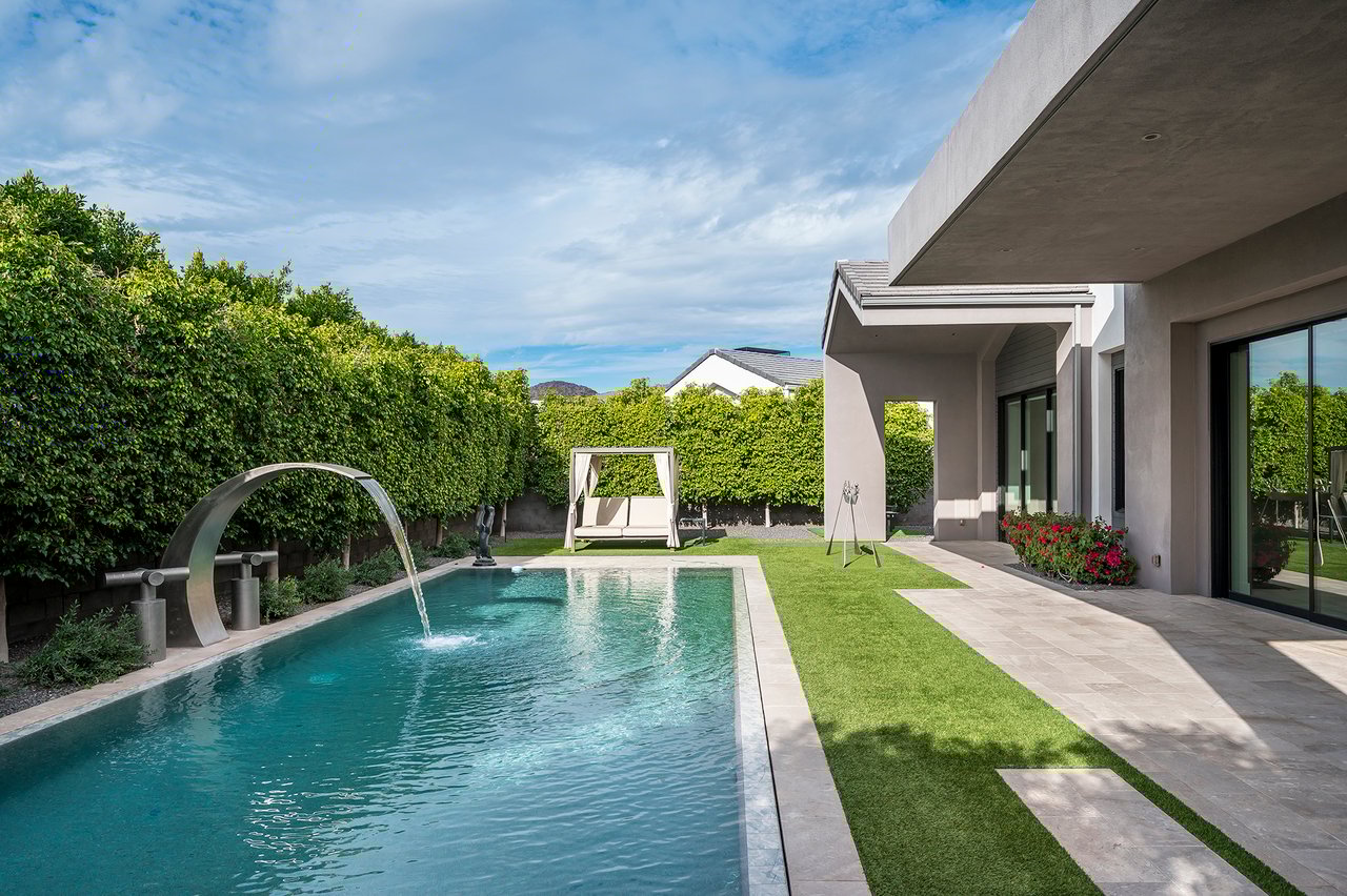 6917 E CACTUS WREN Road