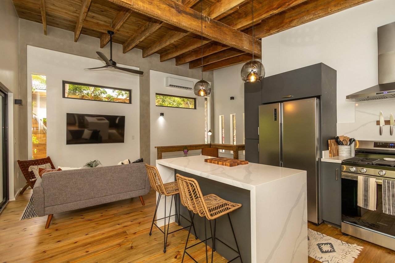 Sea Breeze House on Lot 5D