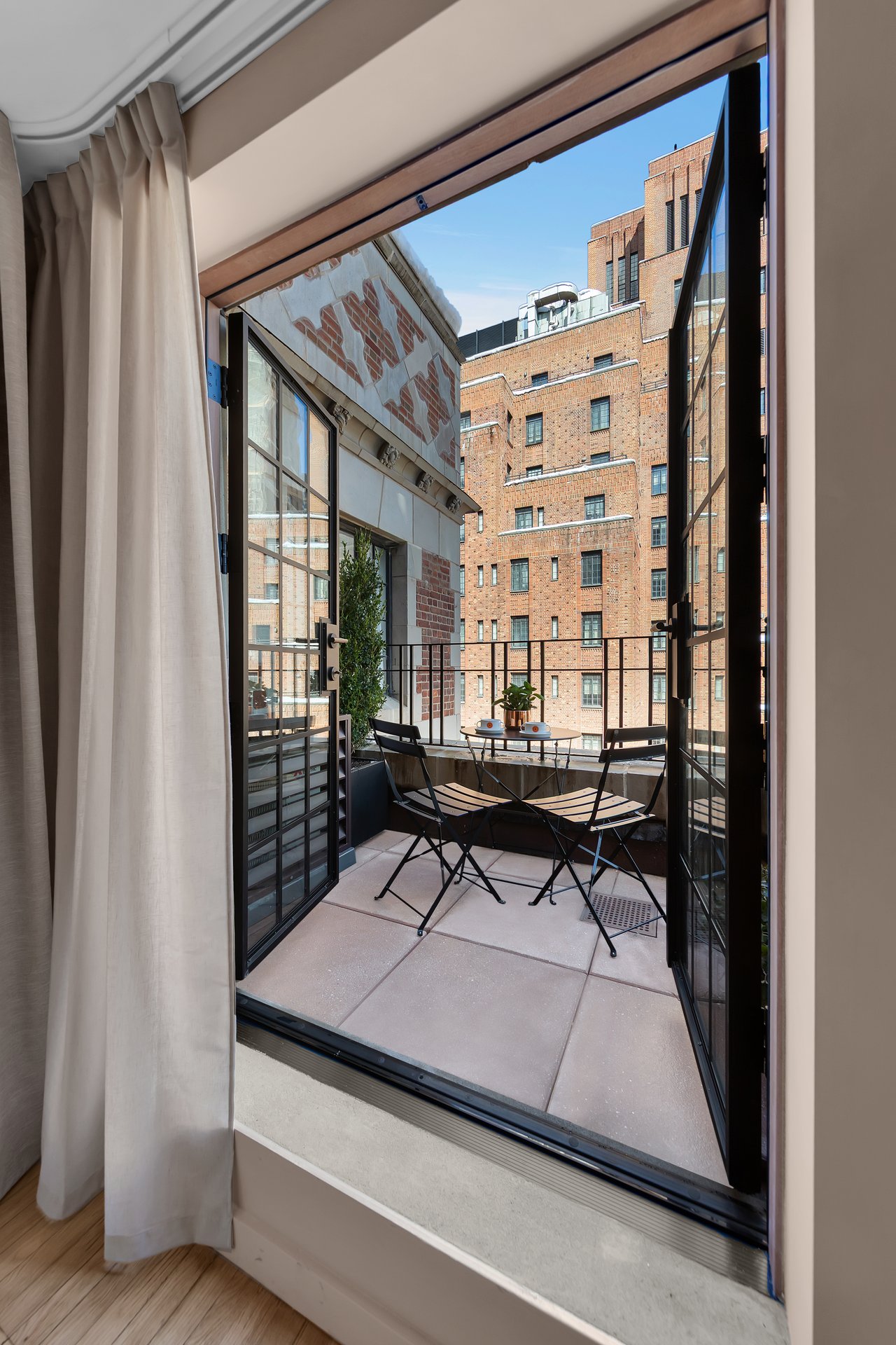 304 E 41ST Street A1501