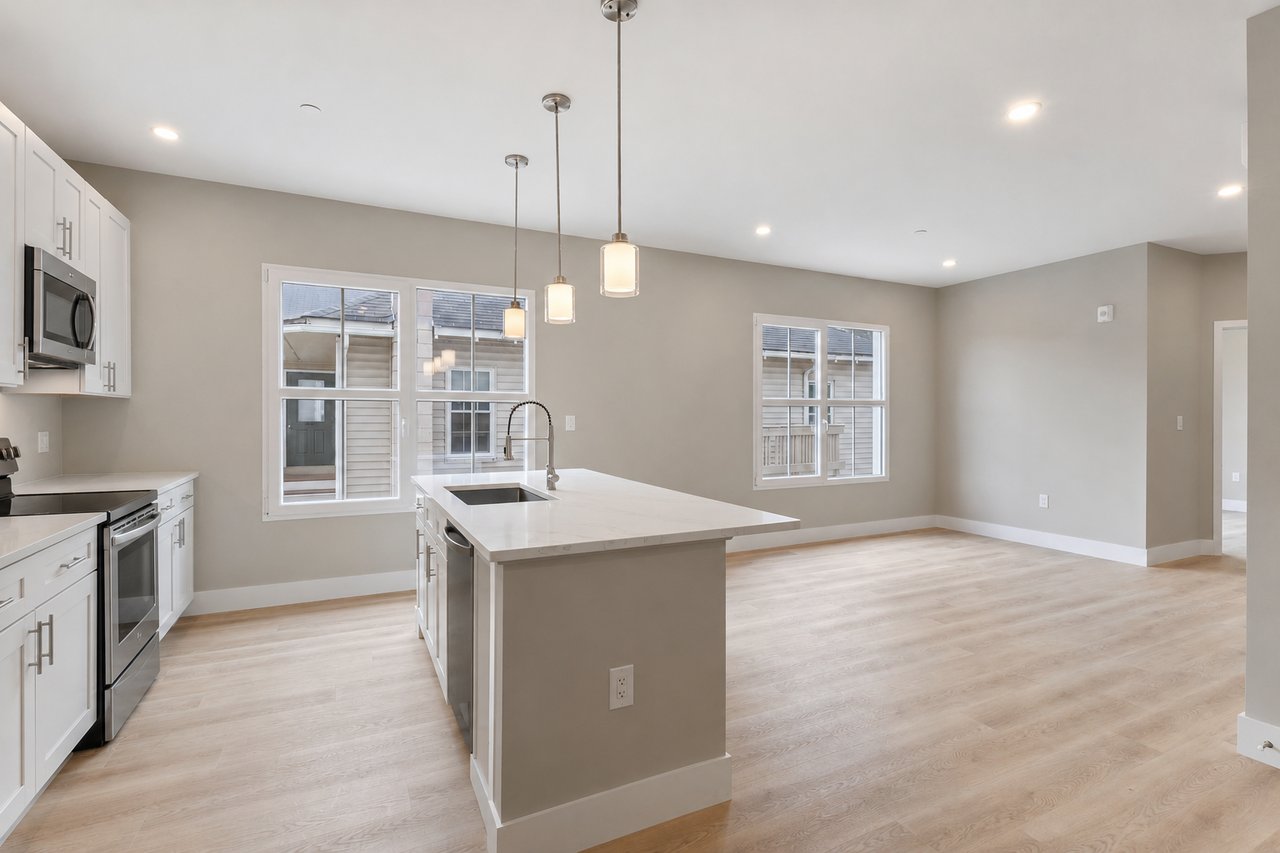 298 Main Street, 2G