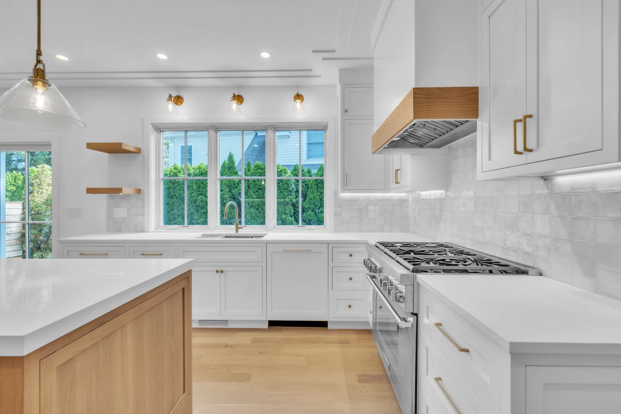 133 East Ave, Unit B 