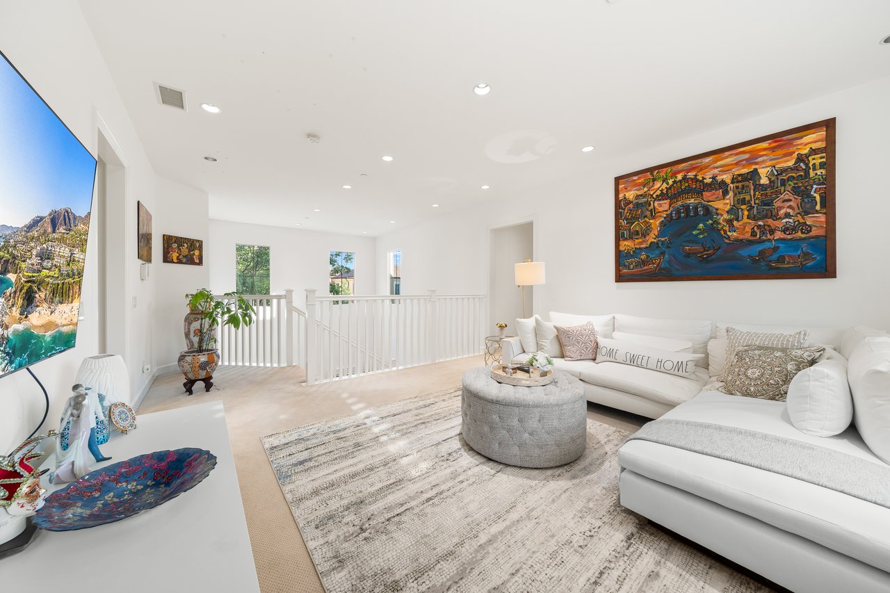 63 Acorn Gln, Irvine, CA 92620