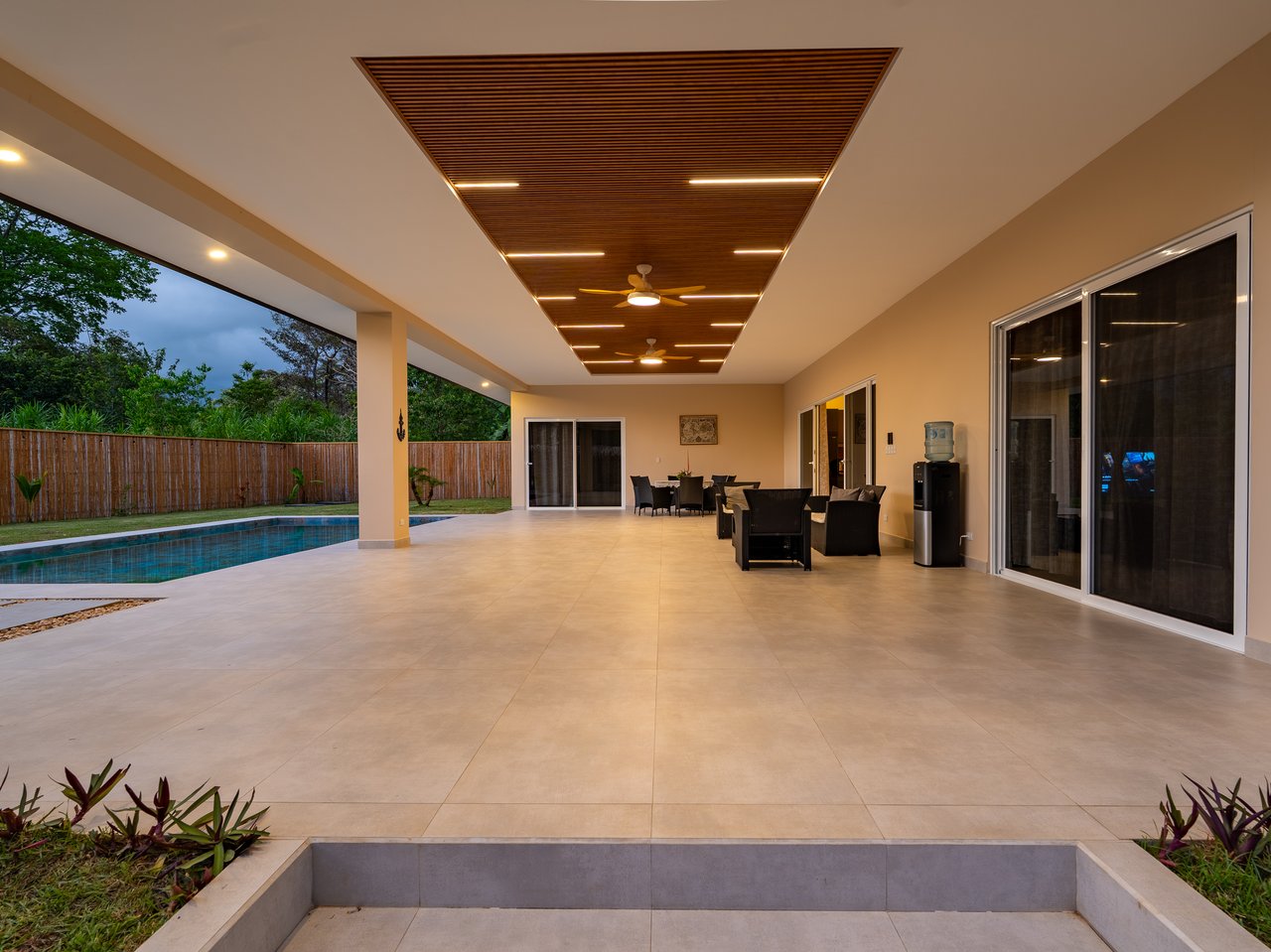 Refined Tropical Home in Uvita, Costa Rica | Walk to Beach & Parque Nacional Marino Ballena
