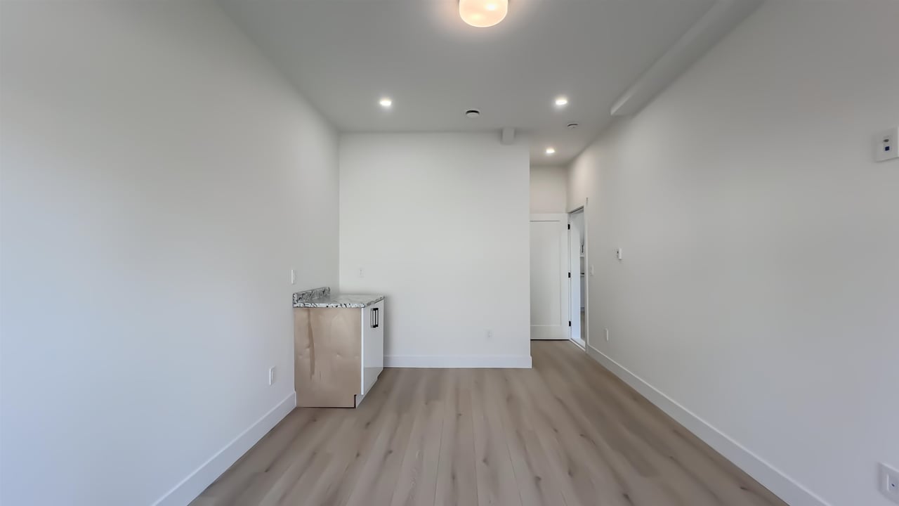 8020 19th Ave