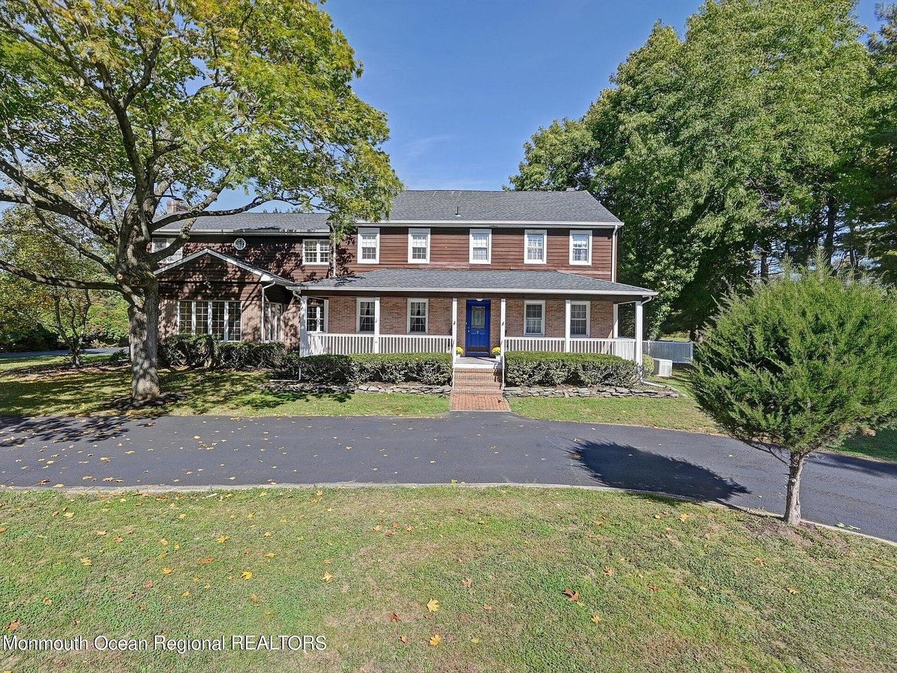 8 Old Cider Mill Road