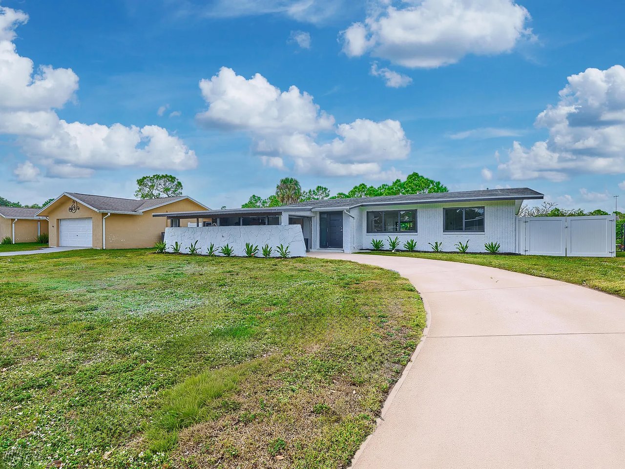 197 Sandpiper Avenue