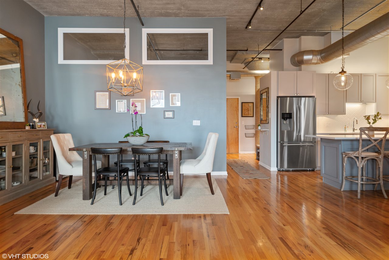  758 N Larrabee St Unit 821