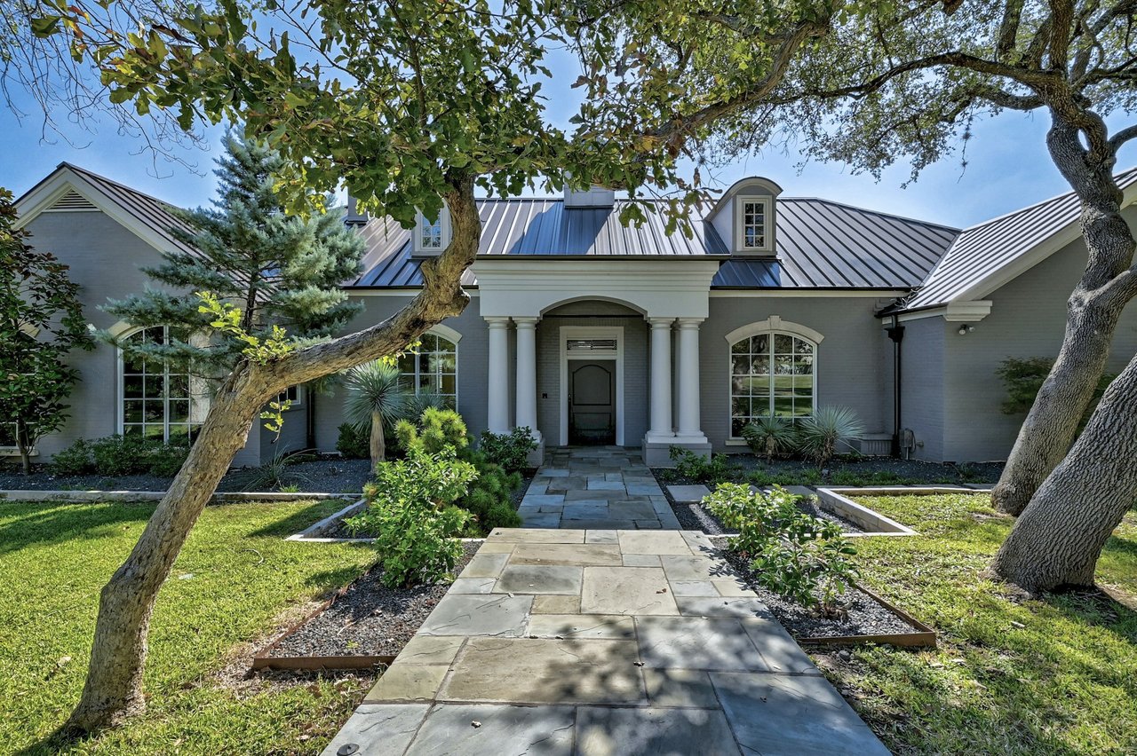 Coming Soon in Barton Creek!