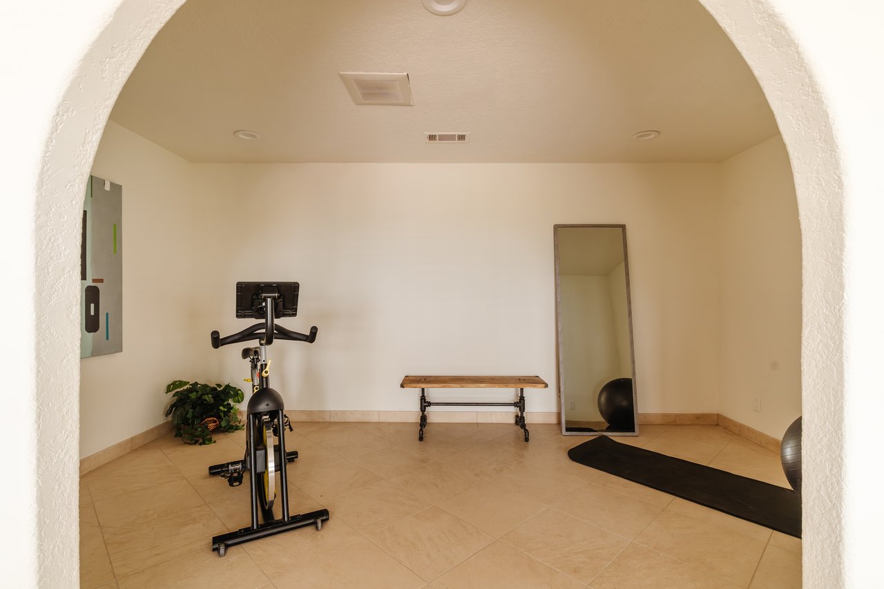 3837 Paseo De Las Tortugas, Hollywood Riviera