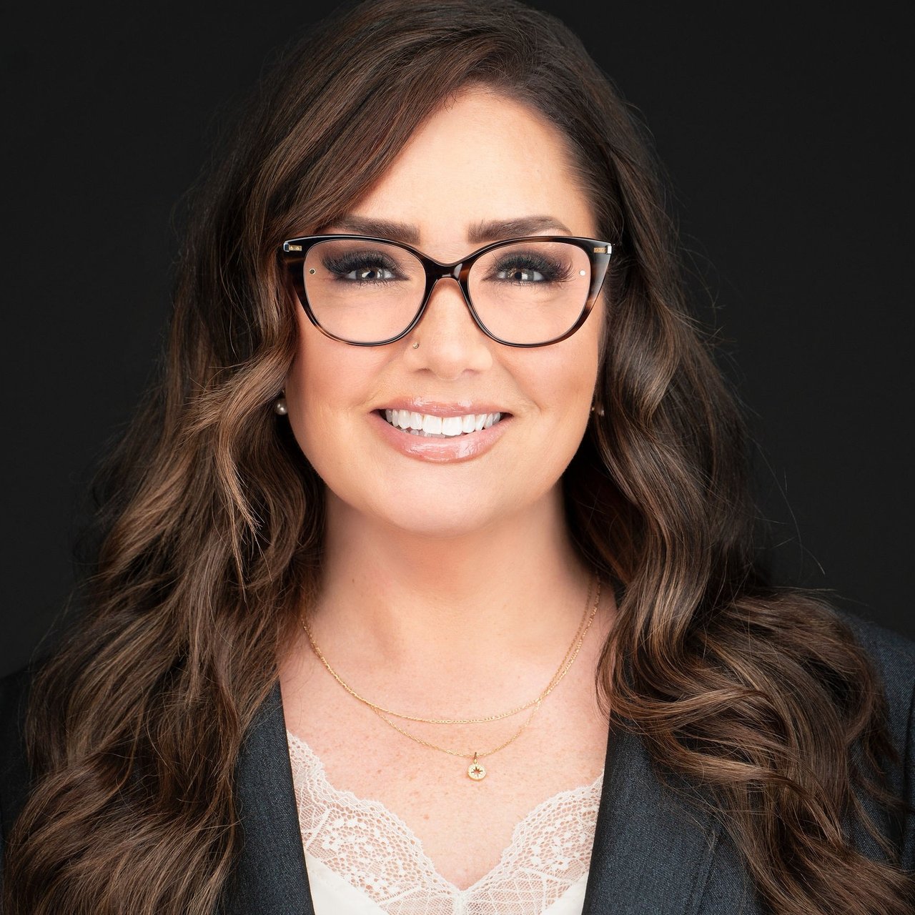 Danielle Sapienza Leawood, KS Real Estate Agent Headshot