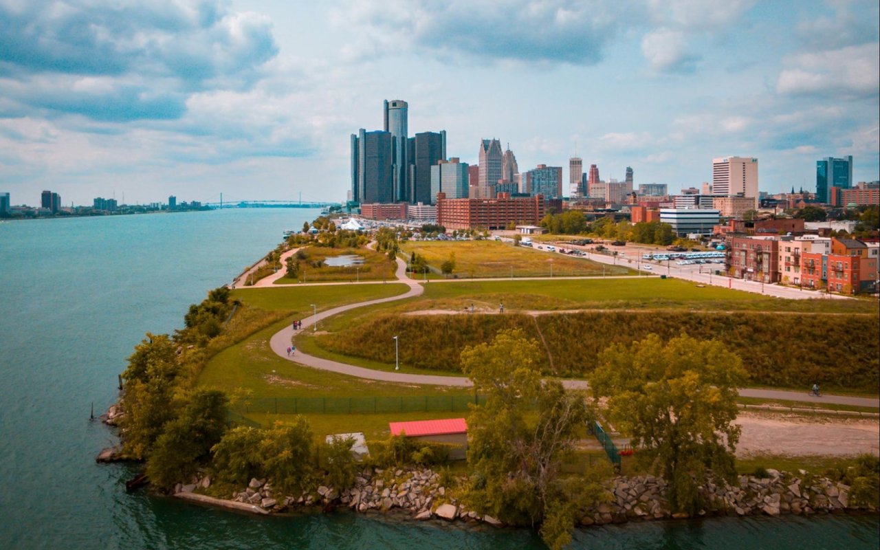 Best Amenities and Landmarks in Detroit for Luxury Living