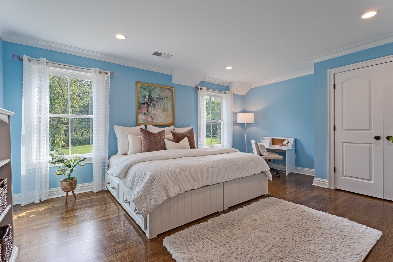 40 Sunnybrook Rd