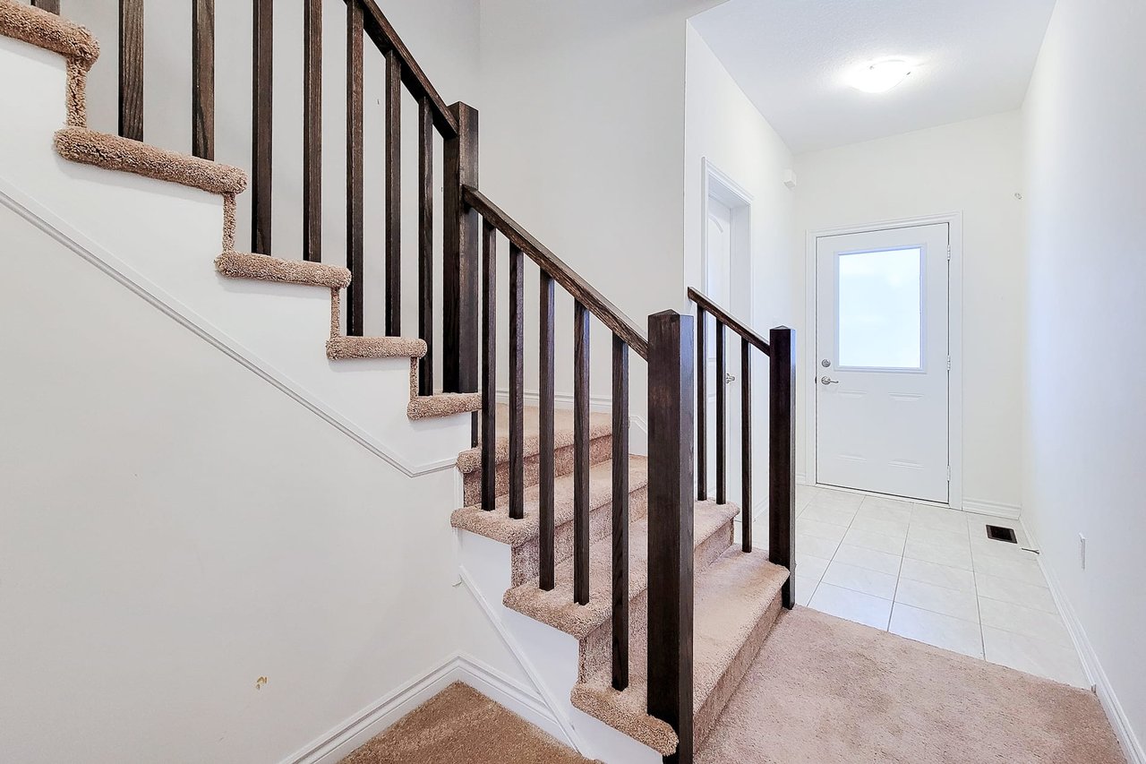 73 Flagg Ave