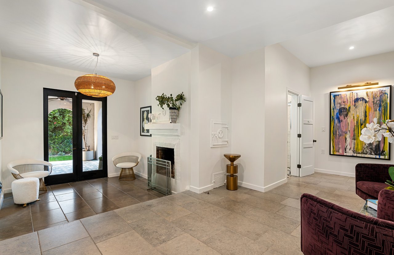 1512 Sunset Plaza Dr, Sunset Strip