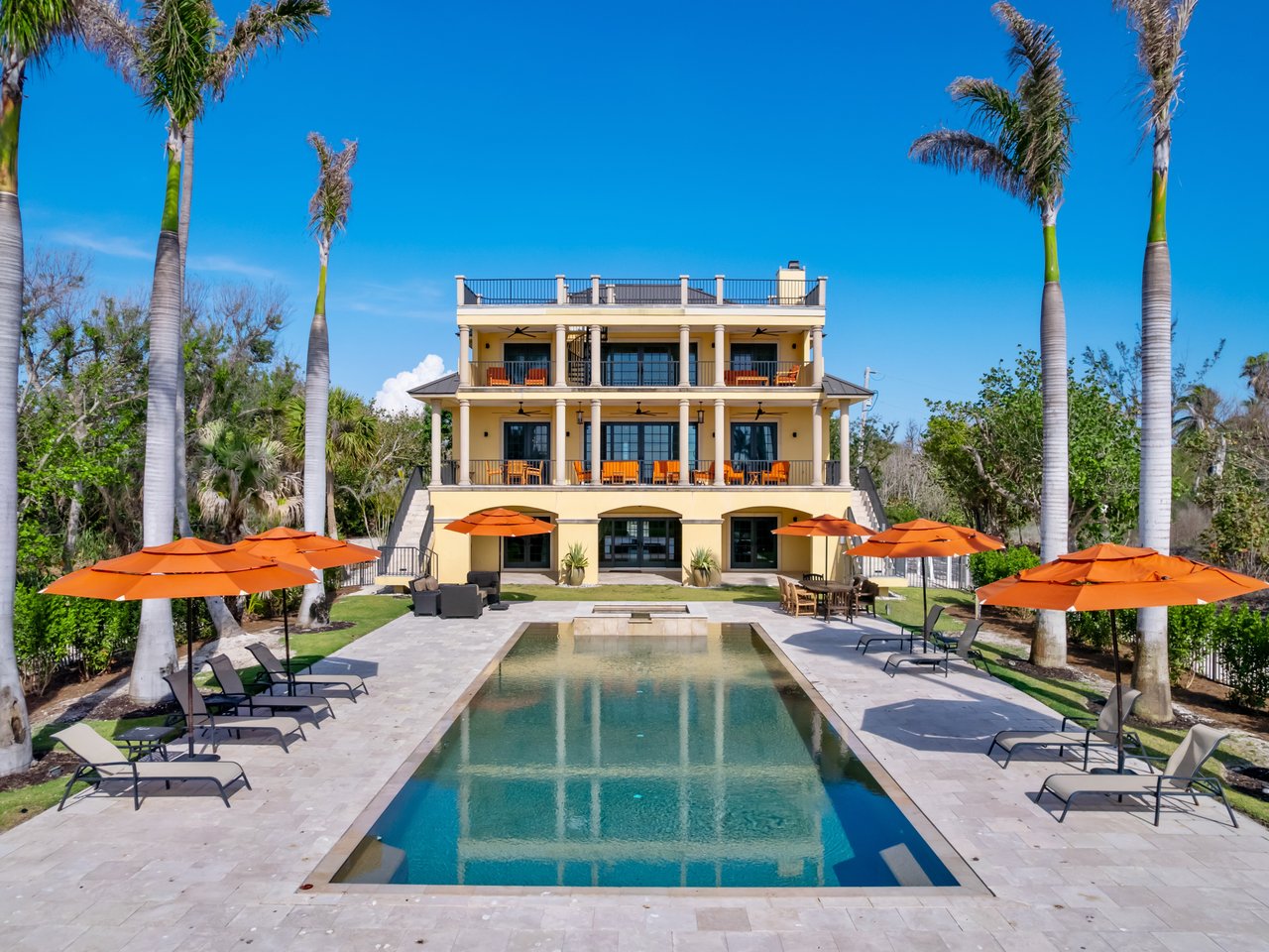 16205 Captiva DR