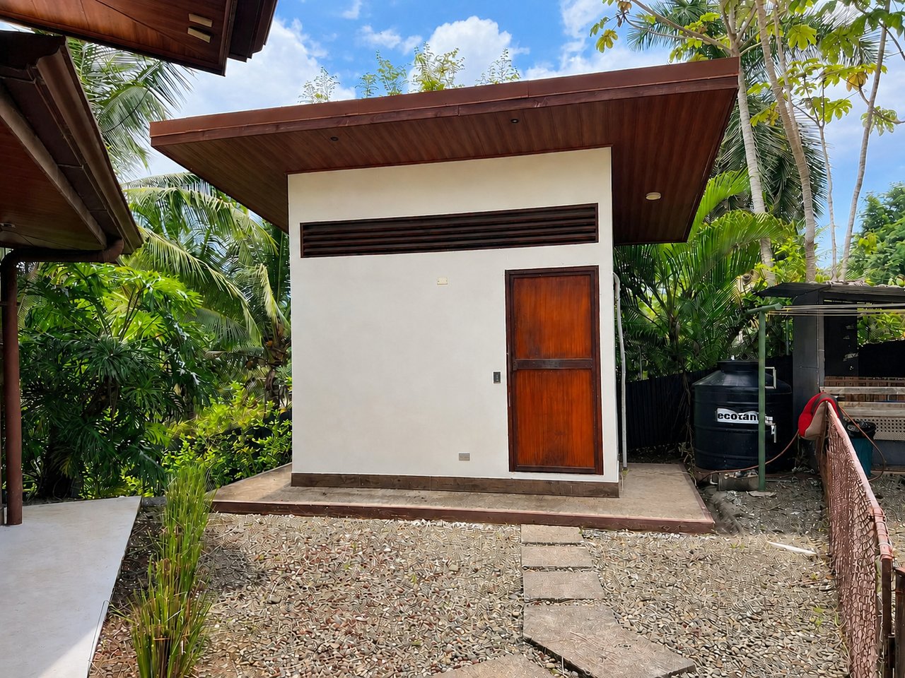 Private Single-Level Home on 1.25 Gated Acres with Fruit Trees