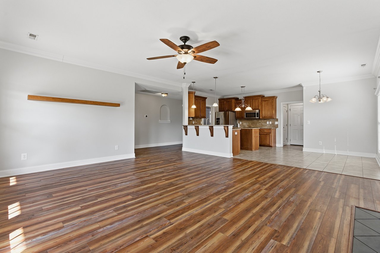 Beautiful 4 Bed 4 Bath Home in Owens Cross Roads!