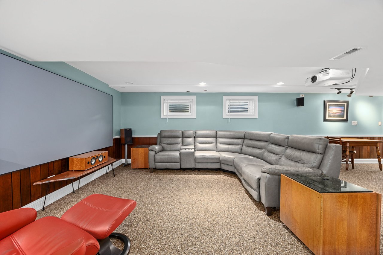 4821 Wallbank Ave, Downers Grove