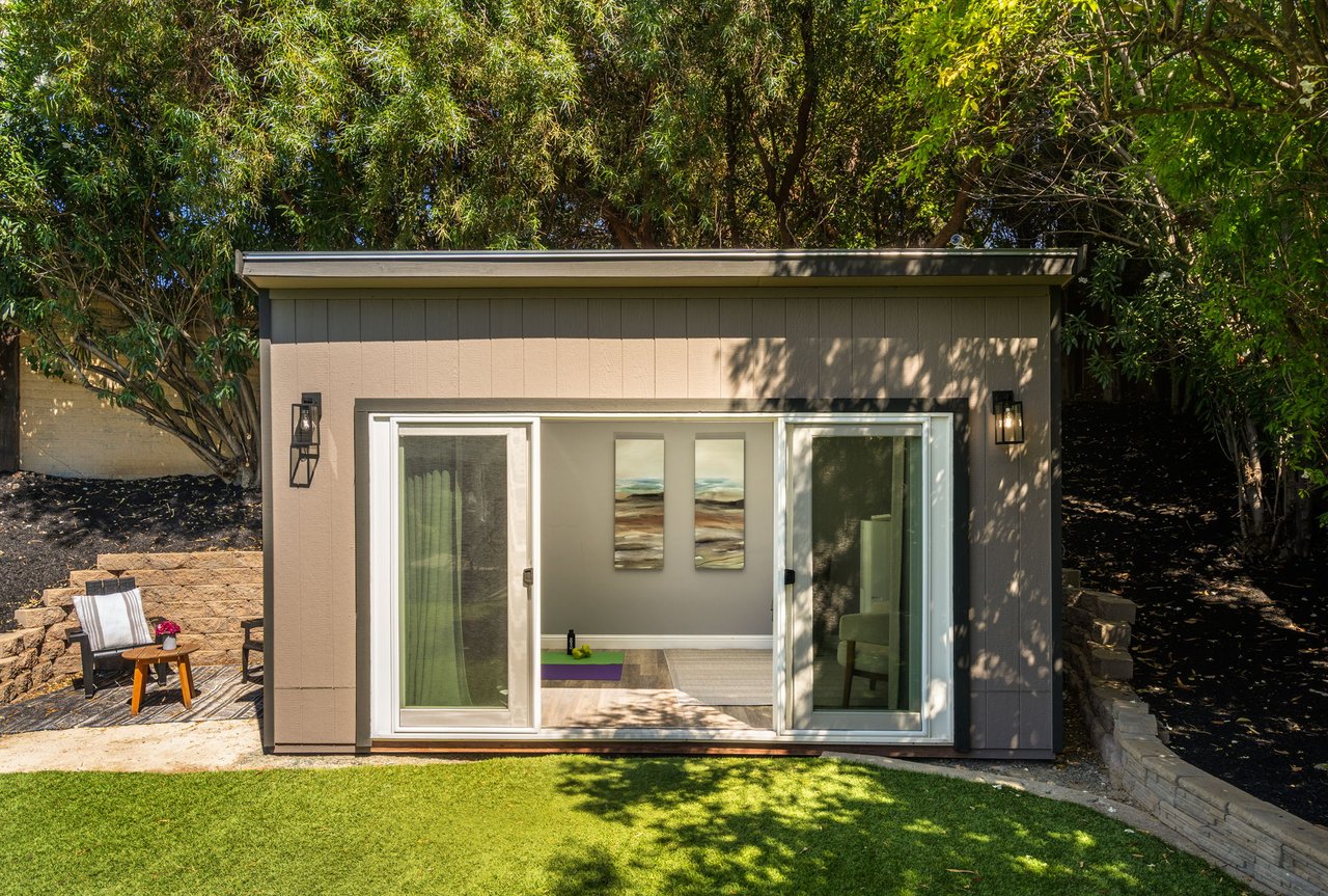 Modern Design Meets Comfort